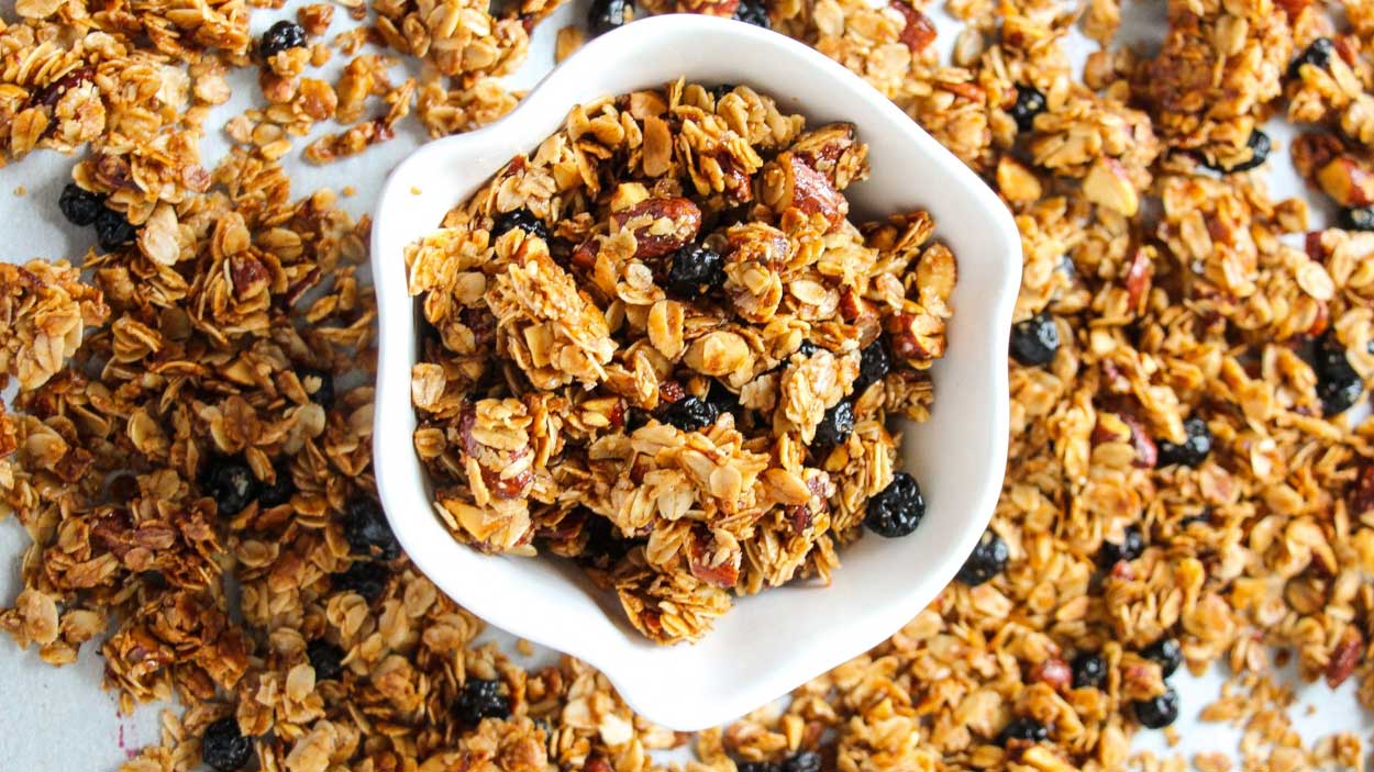 homemade granola - WellVital